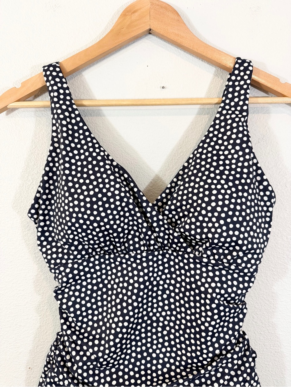 Boden Talamanca Swimsuit Size US 8R One Piece Navy White Polka Dot Resort Beach - Picture 4 of 12